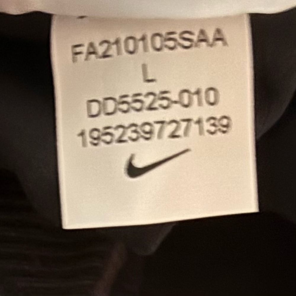 Nike NWT Yoga Luxe DRI-FIT Infinalon Jumpsuit Size L Tight Fit Open Stomach - Picture 14 of 16